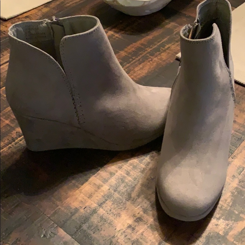 Brand new Rampage booties